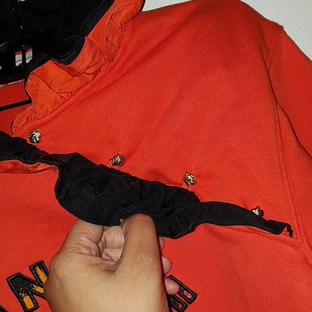 Sweatshirt - Picture 3 of 3